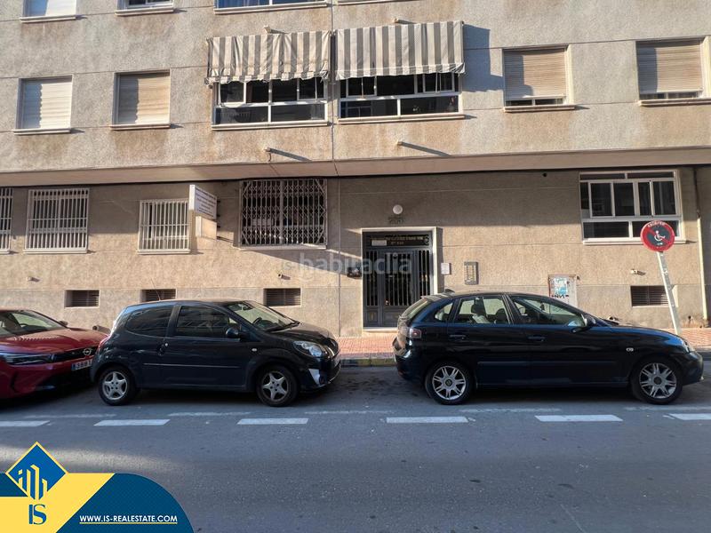 Foto bf37933e-2fab-4d3b-b55a-4b29f99cd5f6. Apartament amb calefacció a Antonio Machado Torrevieja