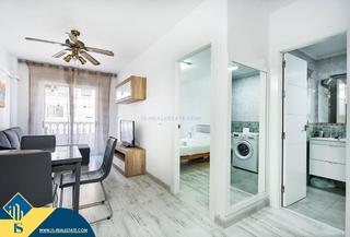 Apartamento en Playa de los Náufragos. Apartamento reformado con terraza, en la provincia de alicante,