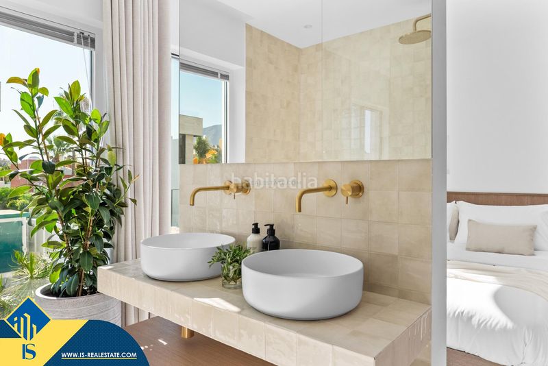 Foto 28d05b27-2aa5-4972-b7e6-63a2dcd96aa6. Xalet amb piscina a Las Brisas Marbella