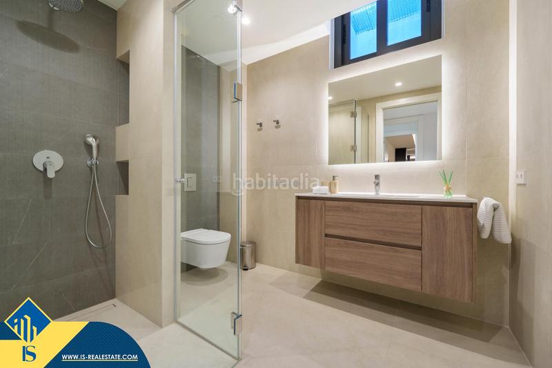 Foto 2e13c54d-cd9f-499b-a658-406b055406b4. Chalet avec parking piscine dans lomas de Marbella club Marbella