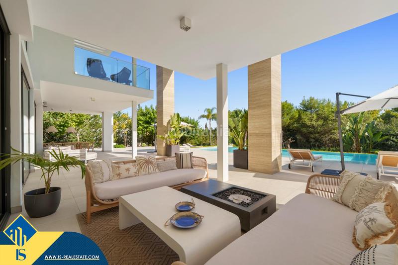 Foto c50780db-c379-46f5-ace7-2bf02b9ab741. Chalet avec parking piscine dans lomas de Marbella club Marbella