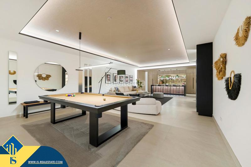 Foto db577f85-a355-4a84-b571-77788f6ce5db. Chalet avec parking piscine dans lomas de Marbella club Marbella