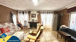 Casa a Zona Playa del Cura. Finca para reformar con terraza, en la provincia de alicante, en