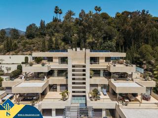 Zweistöckige Wohnung in Los Naranjos. Ático dúplex con piscina privada, en la provincia de málaga, en