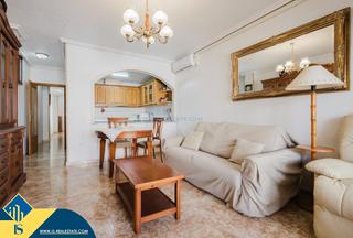 Appartement in El Acequión. Apartamento con terraza, en la provincia de alicante, en la ciud