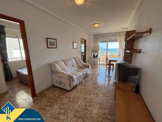Apartament a Zona Playa del Cura. Apartamento con terraza, en la provincia de alicante, en la ciud