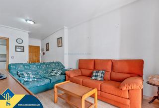 Apartament a Antonio Machado. Apartamento con terraza, en la provincia de alicante, en la ciud