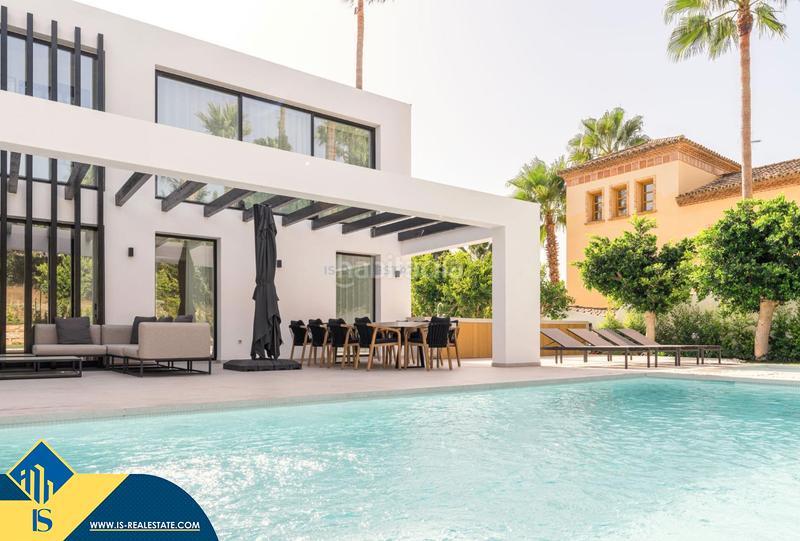 Foto 1c262d15-9e2f-464e-ba80-67334cb84d9e. Chalet avec chauffage parking piscine dans Los Naranjos Marbella