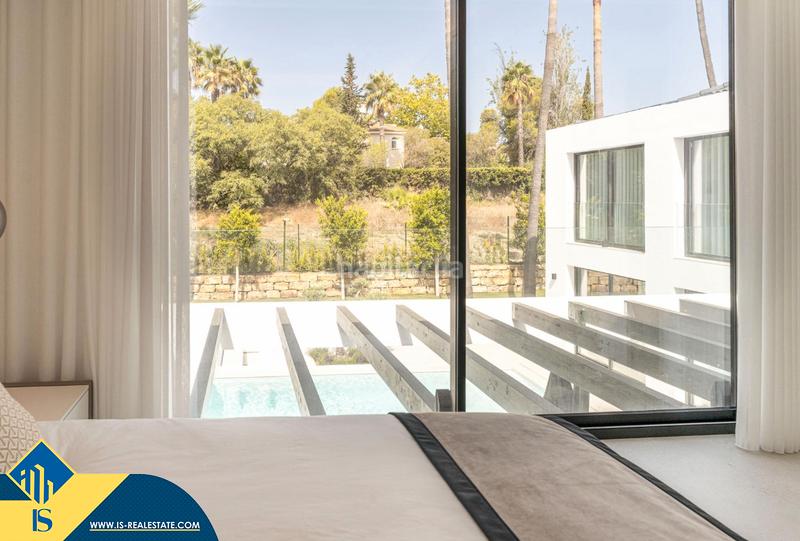 Foto 6f347216-0453-4139-9ad3-10c9325c70d0. Chalet avec chauffage parking piscine dans Los Naranjos Marbella