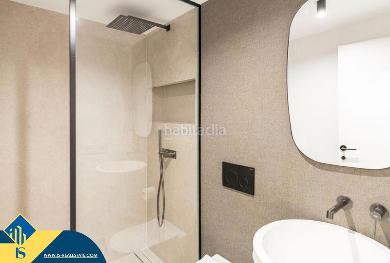 Foto 8bdb3a69-c458-4188-81f1-c459c5fd53e8. Chalet avec chauffage parking piscine dans Los Naranjos Marbella