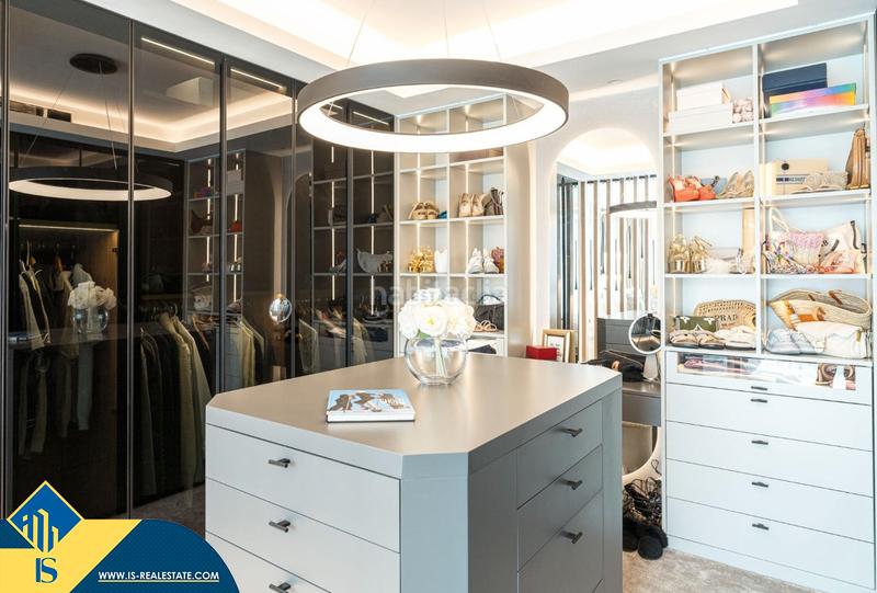 Foto 8cebe008-dc64-4695-9678-119578f0c15a. Chalet avec chauffage parking piscine dans Los Naranjos Marbella