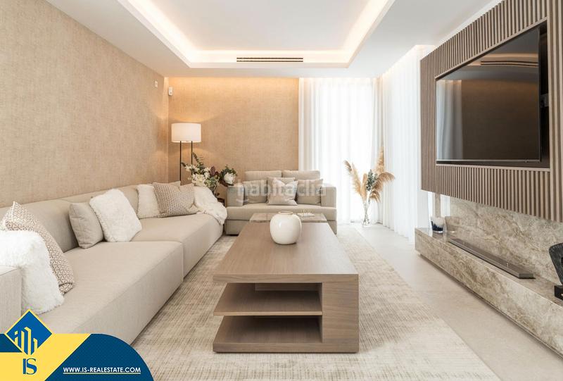 Foto 9c24a577-45a4-42d9-a2a8-6900a41a5b10. Chalet avec chauffage parking piscine dans Los Naranjos Marbella