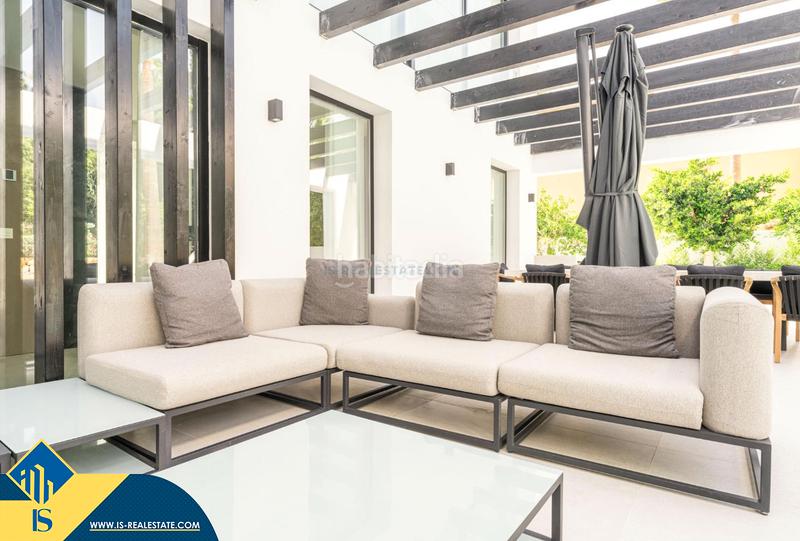 Foto b3bcc6a8-9be1-40c2-bb39-3ed4af248de2. Chalet avec chauffage parking piscine dans Los Naranjos Marbella