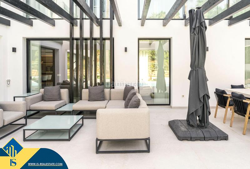 Foto ccc0668a-c385-48fd-bcfc-59e0692fff88. Chalet avec chauffage parking piscine dans Los Naranjos Marbella