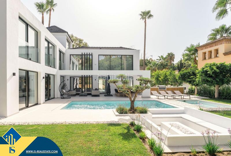 Foto da3c1a8f-fed8-48bc-ac7d-db2bfe59ca35. Chalet avec chauffage parking piscine dans Los Naranjos Marbella