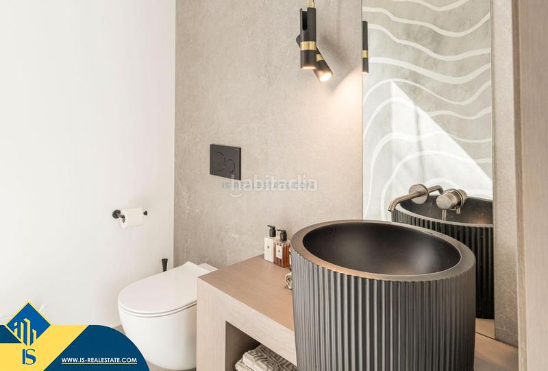 Foto e0704aac-705b-443d-a62f-97161a2e255c. Chalet avec chauffage parking piscine dans Los Naranjos Marbella