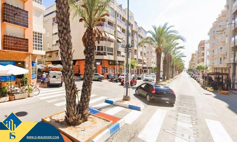 Foto 3a9c556e-6267-470c-91f3-84329e31a9b3. Apartamento  cerca del mar, en la provincia de alicante, en la ciudad , en la zona de playa del cura. 2 habitaciones | en Torrevieja