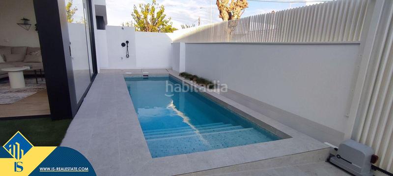Foto a7add705-d26c-4880-ab90-16150486f30e. Chalet avec parking dans Torre de la Horadada Pilar de la Horadada