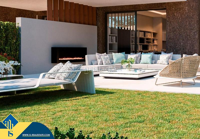 Foto 01fa8ad4-69df-4162-b918-0778900500f7. Reihenhaus mit heizung parking pool in Río Real Marbella