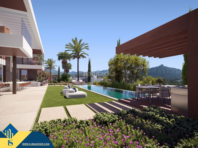 Foto d80bd475-dfb6-4728-b3a4-5687940eb7d6. Xalet amb aparcament piscina a Las Brisas Marbella