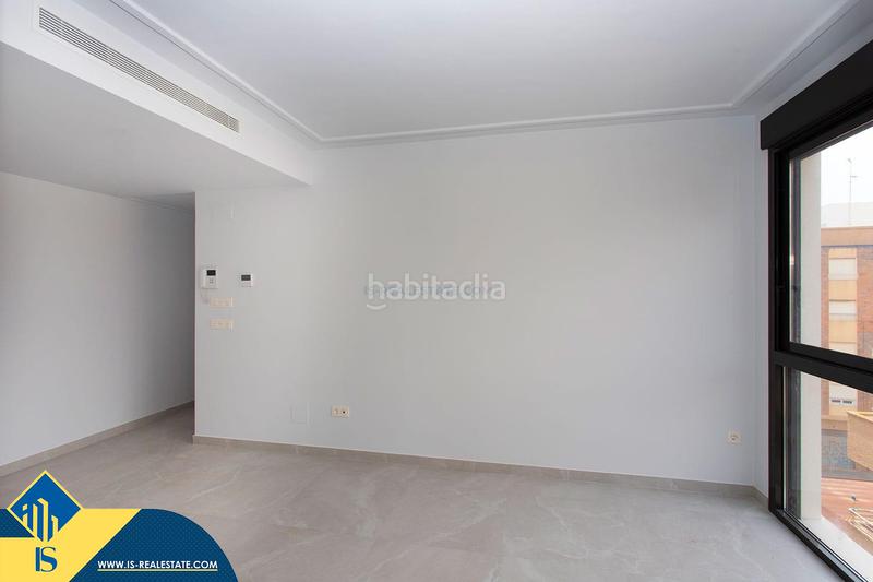 Foto 6c0d2dea-fce7-422e-a677-2db2bd59bc8c. Appartement avec piscine dans Parque Acuático - Sector 25 Torrevieja