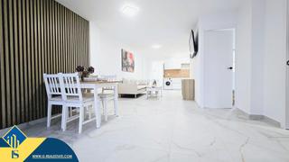 Appartement à El Acequión. Apartamento reformado con terraza, en la provincia de alicante,