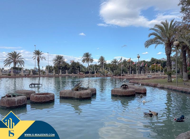 Foto 240ff97c-cd02-4b50-98c0-073175152ea0. Apartament amb calefacció aparcament piscina a Parque de las Naciones Torrevieja