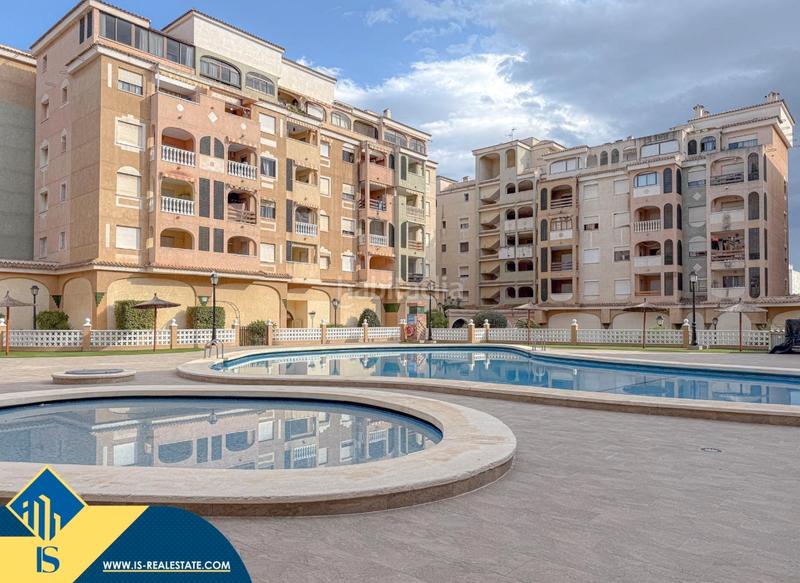 Foto 3d2b7daa-db22-4077-892c-b3959ecc0050. Apartament amb calefacció aparcament piscina a Parque de las Naciones Torrevieja
