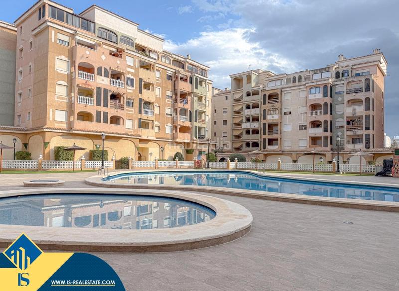 Foto 522a8c0c-aafc-4d8f-a030-967665875a36. Apartament amb calefacció aparcament piscina a Parque de las Naciones Torrevieja