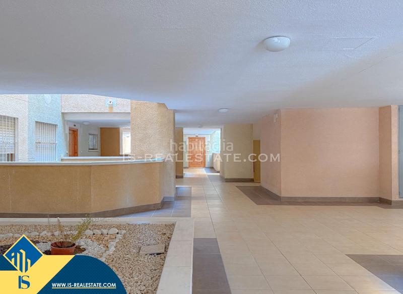 Foto 9f742cf6-6737-4a81-98a3-d016d79bbb2d. Apartament amb calefacció aparcament piscina a Parque de las Naciones Torrevieja