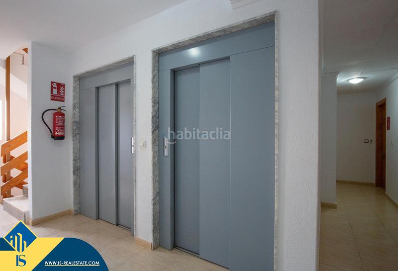 Foto d0bf8e5d-88fc-449b-bed8-ddb46c5949dd. Apartamento  con piscina comunitaria, en la provincia de alicante, en la ciudad . 2 habitaciones | 59 m² | 1 kilómetro en Torrevieja