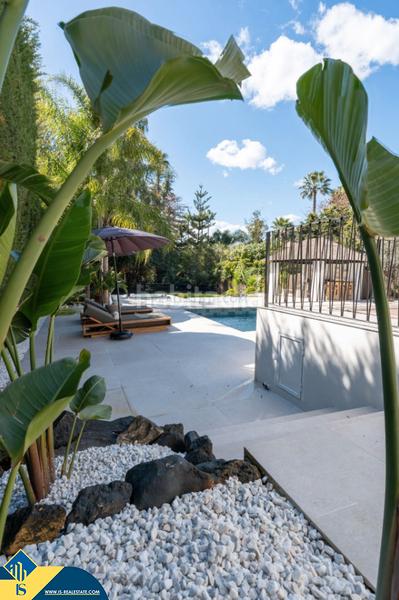 Foto 1915466b-70a9-4a24-bb8c-4587dd260585. Chalet avec cheminée chauffage parking piscine dans Marbella