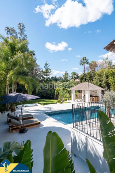 Foto 529aa8ea-77dc-4d8d-bab2-93dc9c3cd518. Chalet avec cheminée chauffage parking piscine dans Marbella