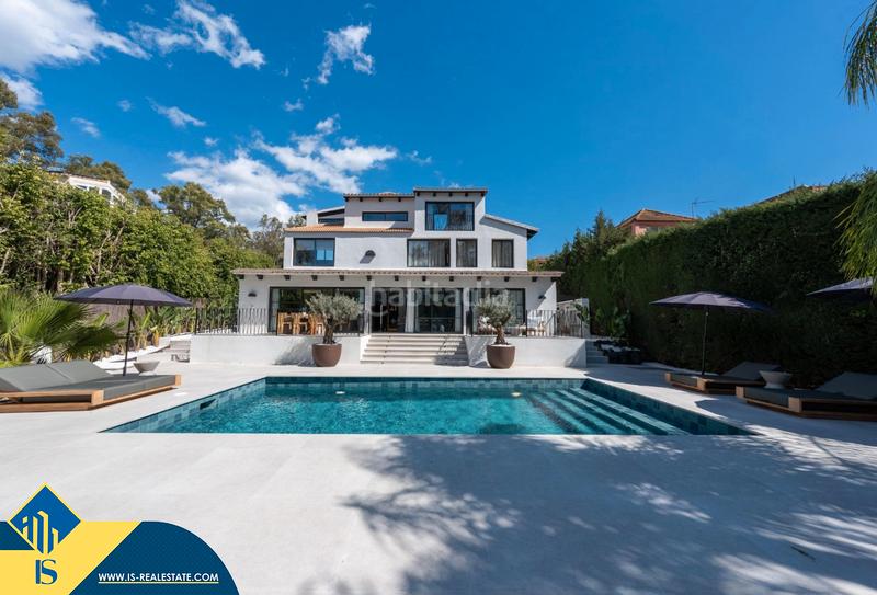 Foto 8f1fd729-0053-4695-b90c-b341100bd062. Chalet avec cheminée chauffage parking piscine dans Marbella