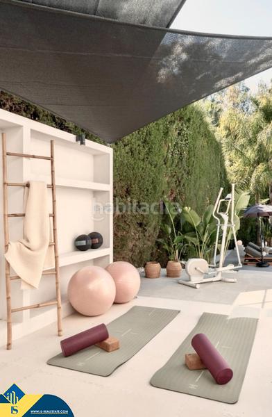 Foto b30bc2b8-5c72-4a07-9ed7-f4252c899787. Chalet avec cheminée chauffage parking piscine dans Marbella