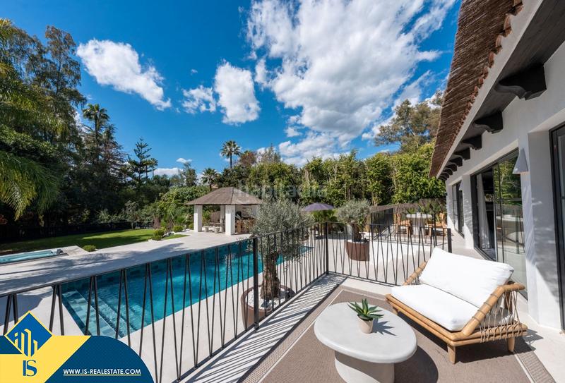 Foto b6c57a64-6595-4722-9219-29893d590ce9. Chalet avec cheminée chauffage parking piscine dans Marbella