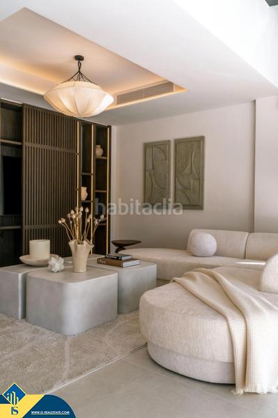 Foto bb0e13e8-0036-4077-9d44-3eddfb7b8c7b. Chalet avec cheminée chauffage parking piscine dans Marbella