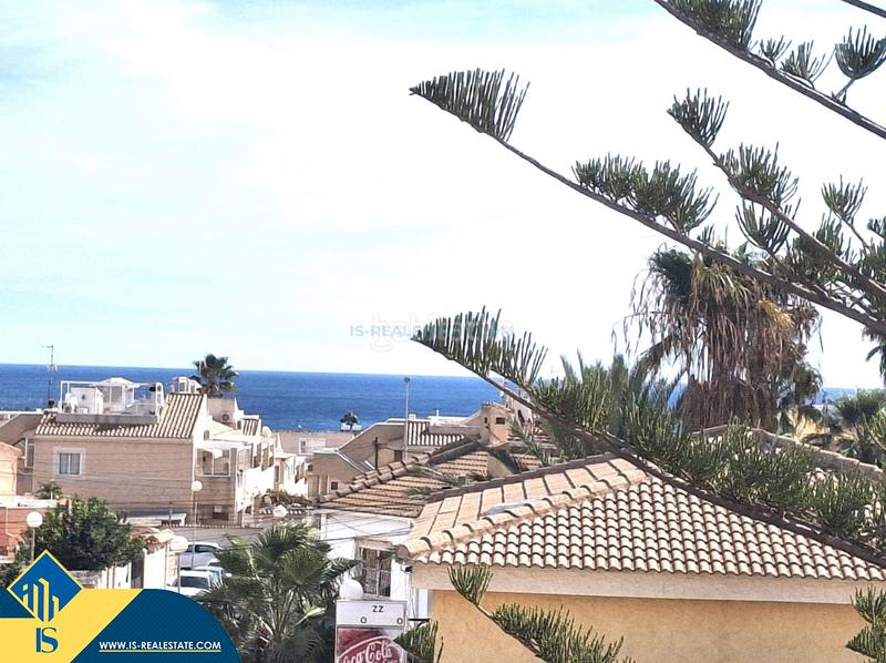 Foto accb8b00-8c1b-46e5-95de-06d277c7ba4f. Apartament amb calefacció aparcament a Aguas Nuevas Torrevieja