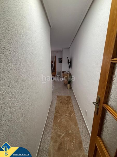Foto 404c79b9-f09d-4349-8c61-a7e8867285d9. Pis amb piscina a Zona Playa de los Locos Torrevieja