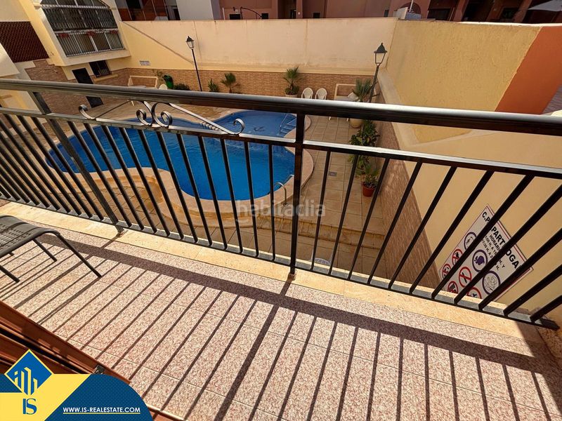 Foto 47d1d17d-be3c-4812-8481-5b7dfd558e7b. Pis amb piscina a Zona Playa de los Locos Torrevieja
