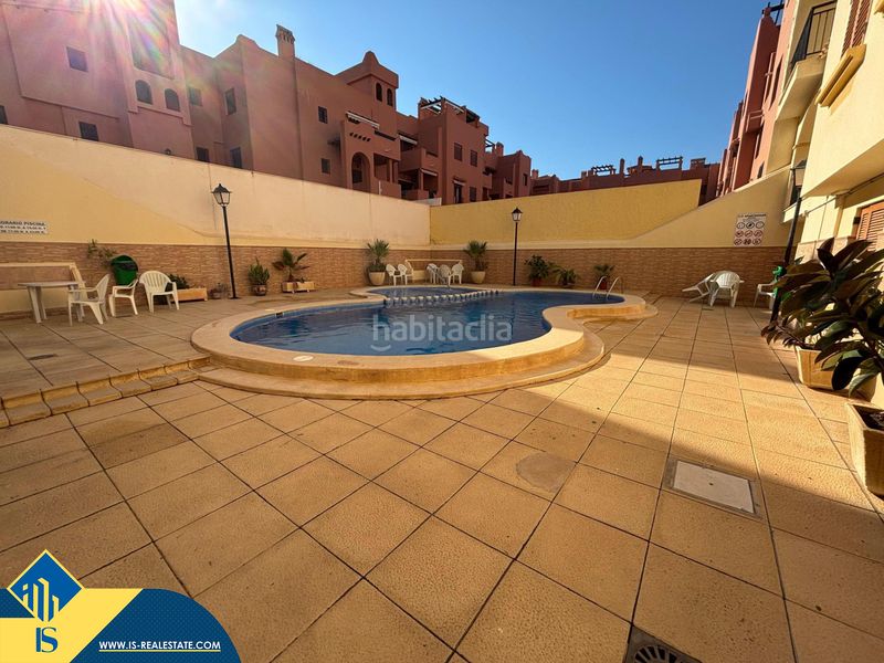 Foto 6bd0ff59-00ad-4b8a-9911-a80245a687f2. Pis amb piscina a Zona Playa de los Locos Torrevieja
