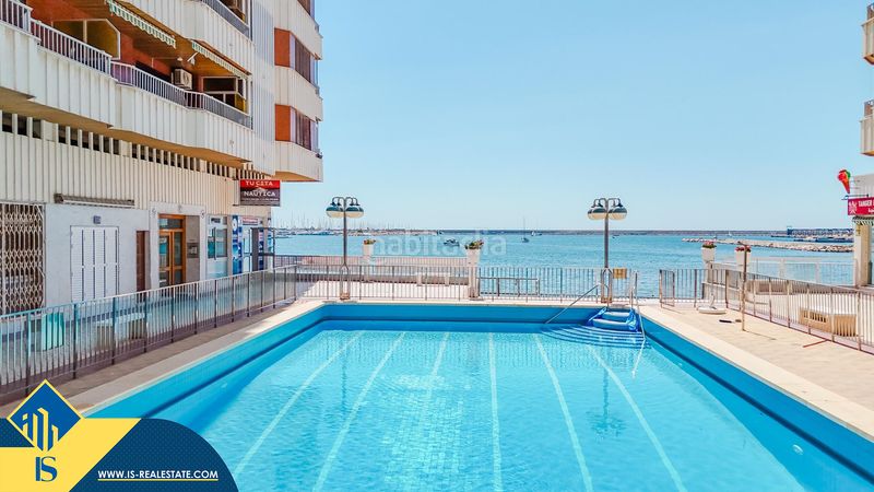 Foto ee8630e6-6e19-451c-9fb9-b1f5350039d0. Pis amb piscina a El Acequión Torrevieja