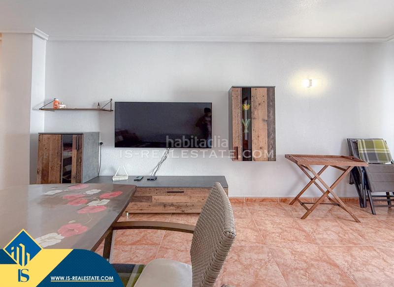 Foto 4aa0fbe3-bbd9-4fde-b09f-faa3dcf36d80. Apartament amb calefacció piscina a Antonio Machado Torrevieja