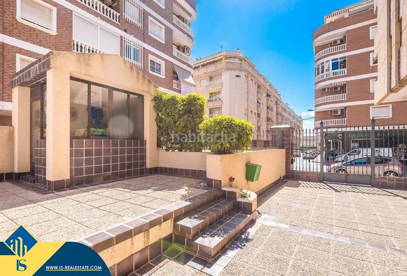 Foto 67429e5e-e461-4434-a3db-8016c24f8f3f. Apartment with heating pool in Parque de las Naciones Torrevieja