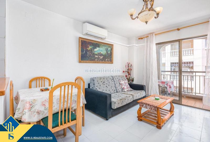Foto a75325c4-64b9-4e74-bfb6-bc671d11ac2a. Apartment with heating pool in Parque de las Naciones Torrevieja