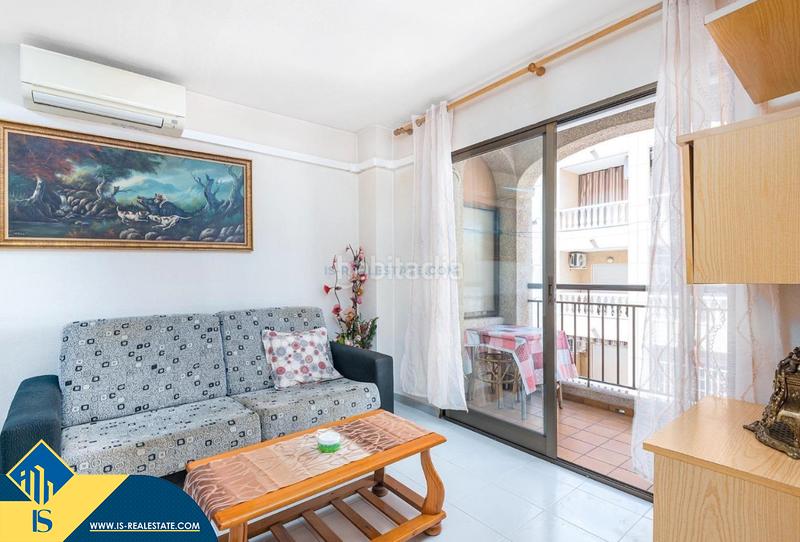 Foto c07e189f-441b-433f-83cf-eb9e8bdda1f2. Apartment with heating pool in Parque de las Naciones Torrevieja