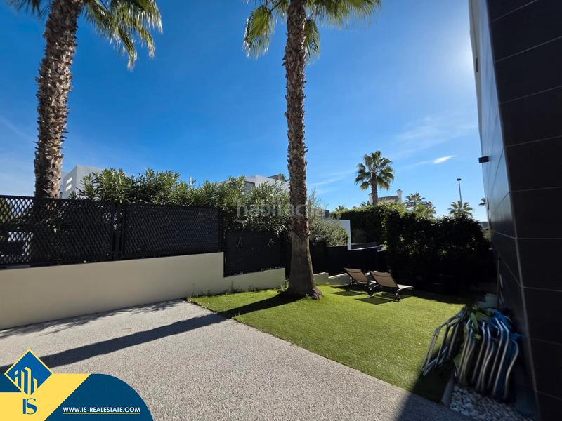 Foto 50dc3bf9-53fc-41ca-92a3-75d868c61e48. Xalet amb aparcament a Villamartín-Las Filipinas Orihuela