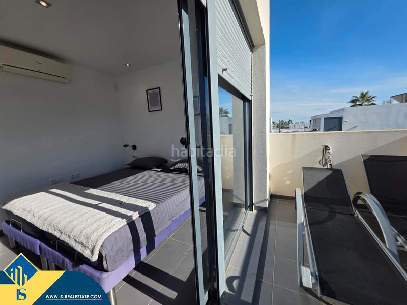 Foto 57feb779-90cb-40d2-b5b0-493c37db440c. Xalet amb aparcament a Villamartín-Las Filipinas Orihuela