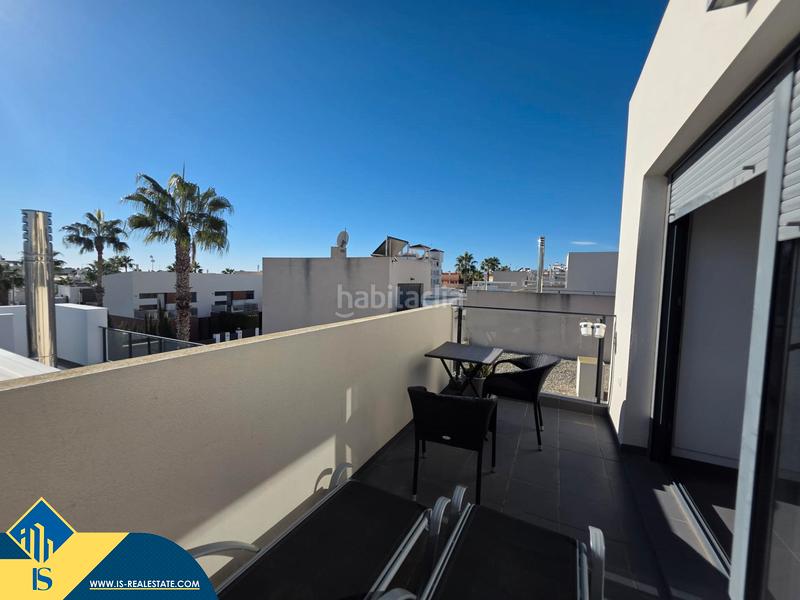 Foto 6935bd52-da2c-417f-83e5-0d144ad95285. Xalet amb aparcament a Villamartín-Las Filipinas Orihuela