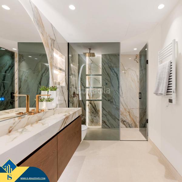 Foto a86024b8-d670-48cb-b033-4bc4878f2589. Pis amb aparcament a Alto de los Monteros Marbella